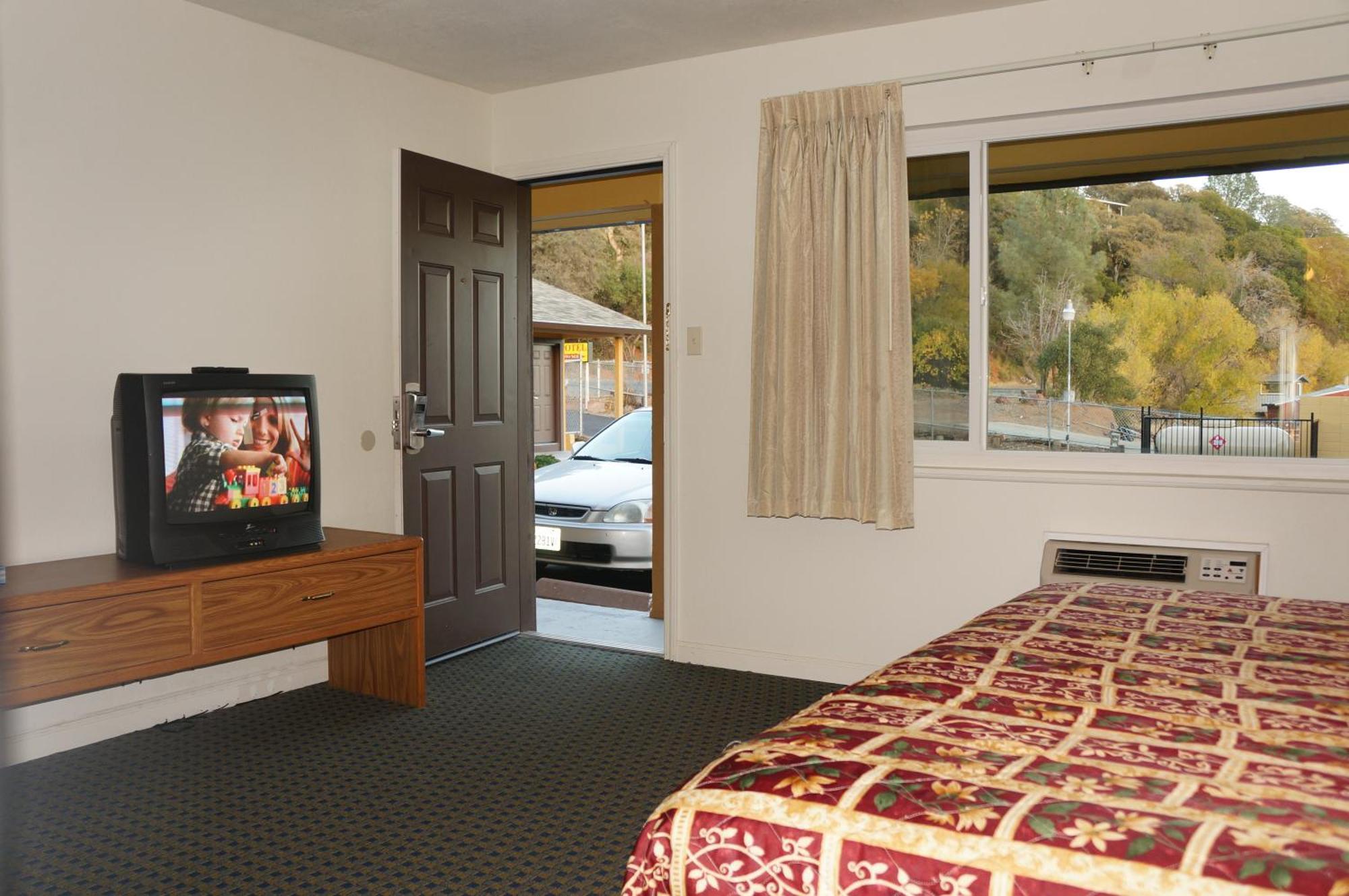 Lake Marina Inn Clearlake Oaks Rom bilde