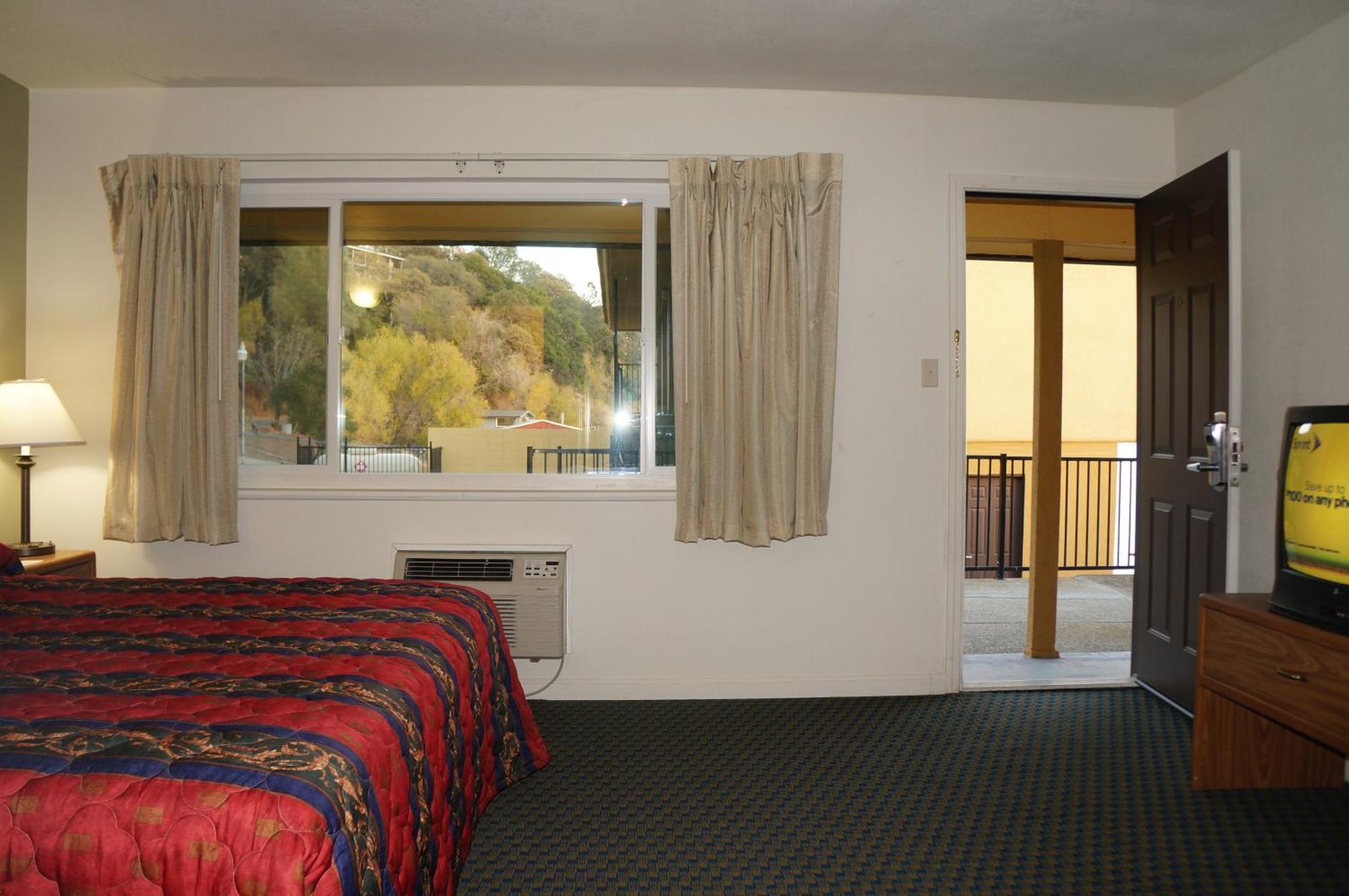 Lake Marina Inn Clearlake Oaks Rom bilde